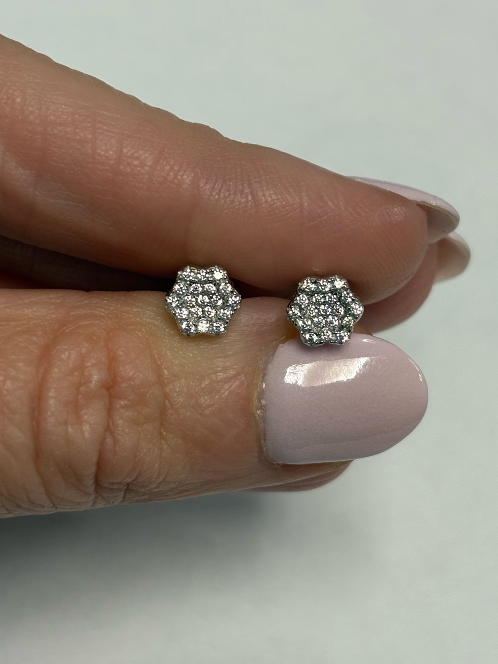 Suzy Levian Sample Sterling Silver White CZ Hexagon Cluster Stud Earrings NWT